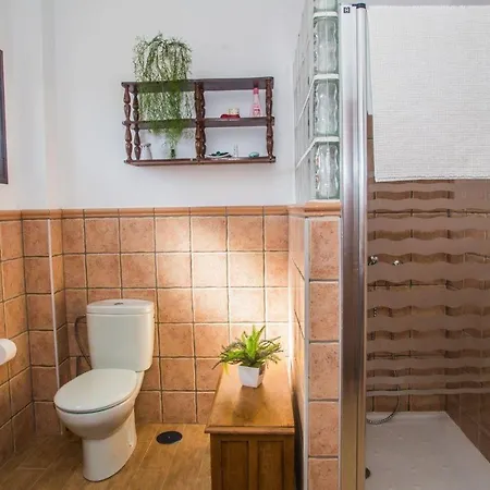 Сasa de vacaciones Ferienhaus Mit Wintergarten Auf Einer Finca Inmitten Einer Einzigartigen Kraterlandschaft Masdache
